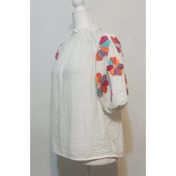 NWT THML Women Size S White Embroidered Floral Puff Sleeve Blouse Bohemian - Picture 4 of 10